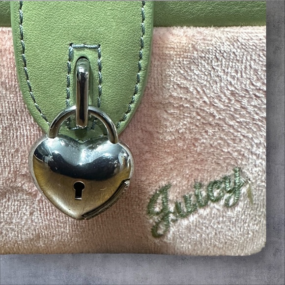 Juicy Couture Jewelry Box Pink & Mint Green Silver Heart *No Inside Drawers* - Picture 6 of 12